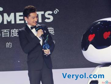 胡歌:明星也是个人品牌也要管理自己的IP价值(图3) 胡歌:明星也是个人品牌也要管理自己的IP价值(图3)