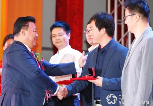 第一视频十年庆 新老员工破天荒齐聚(图5) 第一视频十年庆 新老员工破天荒齐聚(图5)