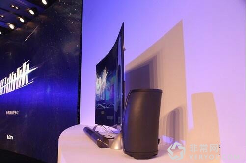 乐视发布曲面电视新品 或将助燃电视界的战火?(图1) 2