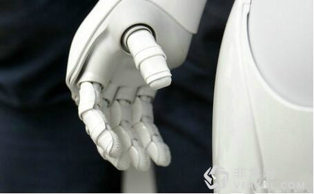 售价高达万元!Pepper机器人1分钟被抢光?(图3) 2