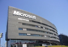 日本厂商推最薄Windows手机 约售2074元
