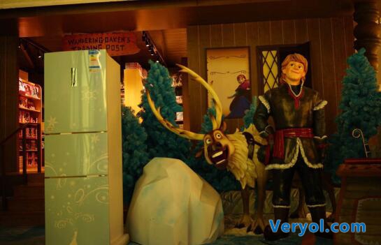 迪士尼奇幻之旅空降虹桥 众创冰箱获封全场灵魂(图1) 迪士尼奇幻之旅空降虹桥 众创冰箱获封全场灵魂(图1)