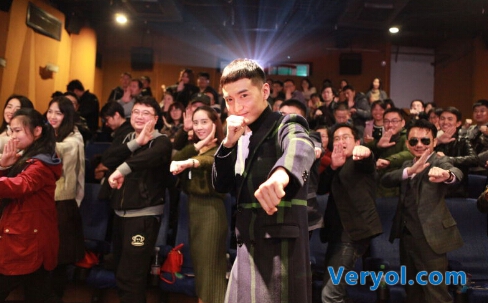 《师父》“想打架了”任性提档 微票儿见证“真武林”(图3) 《师父》“想打架了”任性提档 微票儿见证“真武林”(图3)
