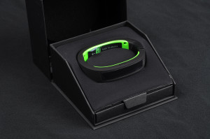 记步准确 功能实用 Razer Nabu纳布天神智能手环评测