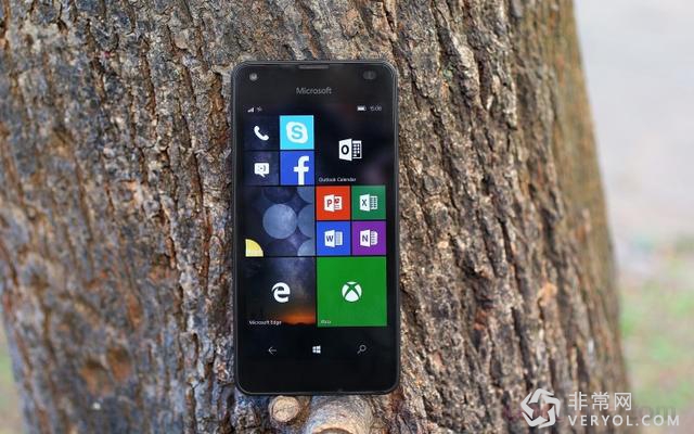 配置低端价格“无节操”!港版Lumia 550发售(图1) 129303108