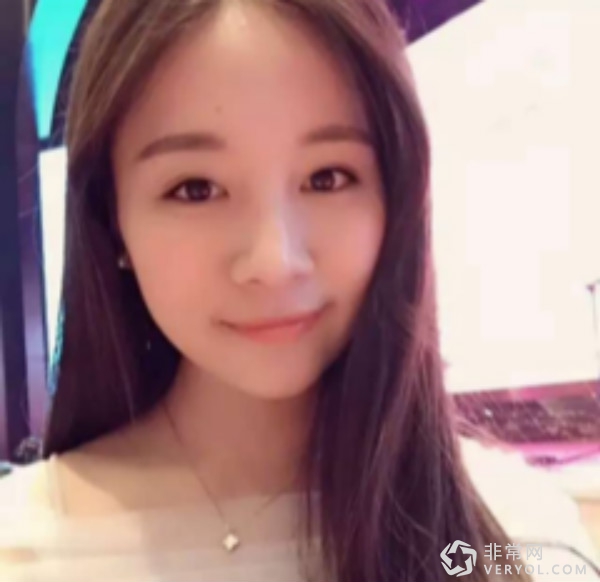 知乎女神“童瑶”已落网!真容差老远了(图2) 9_meitu_1