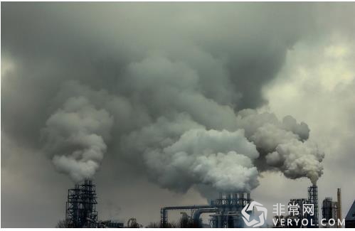 雾霾或使肺癌风险加大,空气净化器成抗霾必备(图1) 雾霾或使肺癌风险加大,空气净化器成抗霾必备(图1)