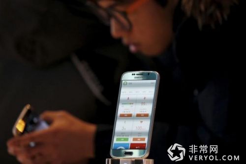 三星手机升级计划本周启动:每12个月升级(图1) 01
