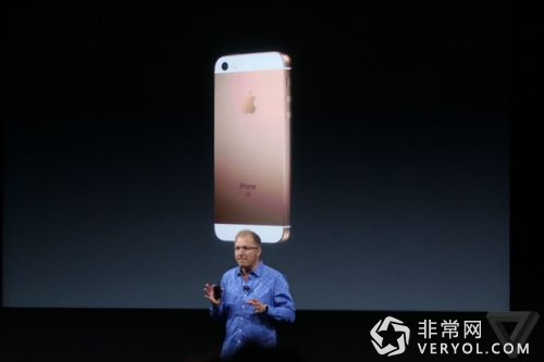 果粉要晕!iPhone SE配置类似6S售价却仅399美元?(图1) 01
