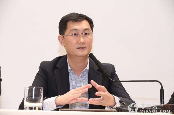 微信提现收费源于3亿手续费拖累!董明珠雷军两会相谈甚欢(图1) 20