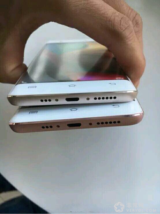 vivo Xplay5即将发布:售价在3K至4K档位(图2) 是时候猜测一下vivo Xpaly5的价格了:3K至4K档位