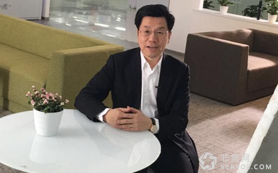 人类与人工智能的巅峰对决!李世石或将艰难险胜(图2) 李世石与AlphaGo人机巅峰对决!或将以3:2比分取胜