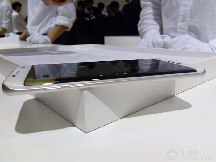 三星Galaxy S7/S7 edge国行版浮出水面!额头logo消失(图2) 31