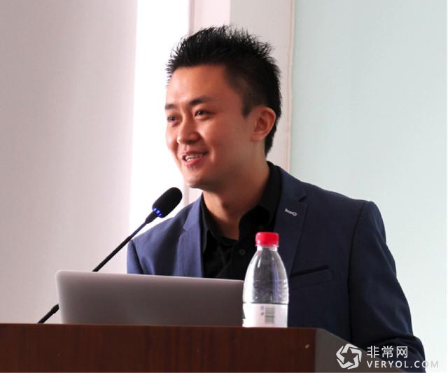 移动大数据联合实验室-举行揭牌仪式
