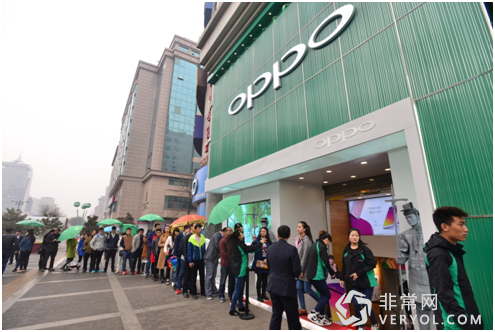 OPPO R9首销单日超过18万台 成为新一代爆款产品(图3) 33