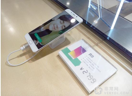 OPPO R9首销告捷 用户点赞(图5)