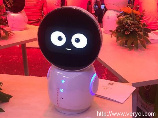 儿童陪伴机器人小忆发布 教育陪伴样样在行!(图1) 1
