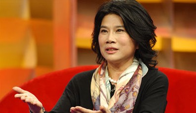 董明珠自曝格力手机2代销目标:网友笑了!(图1) 2