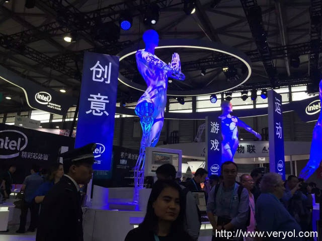 CES Asia 2016今日上海开幕!汽车电子以及VR/AR成关注焦点(图7) CES Asia 2016今日上海开幕!汽车电子以及VR/AR成关注焦点(图7)