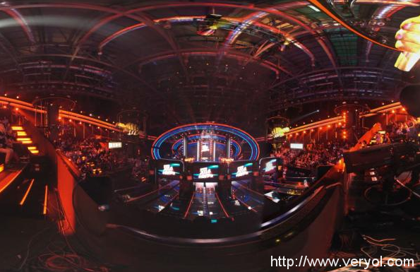 微鲸开拍VR版好声音 网友:没有观看设备也是白搭(图1) 135888853
