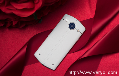 美图M6/V4s新品发布:超强自拍主打极致美颜(图2) 1_副本