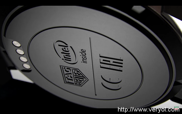 Connected Watch智能手表现已开售 售价1500美元(图2) 8721488e415da67