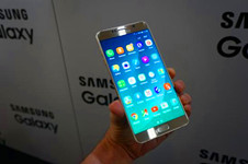 三星Galaxy Note7 Edge被曝或用上双摄像头