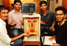 度大学生20天造出3D打印机获大奖