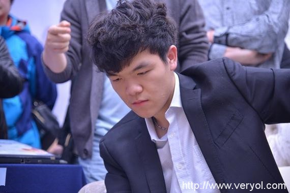 人机大战告吹!阿尔法狗之父否认将迎战柯洁(图2) k