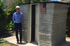 牛掰 美国一学生3D打印出人生第一座小屋