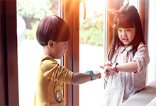 智能儿童手表市场内热外冷 性能单一遭诟病