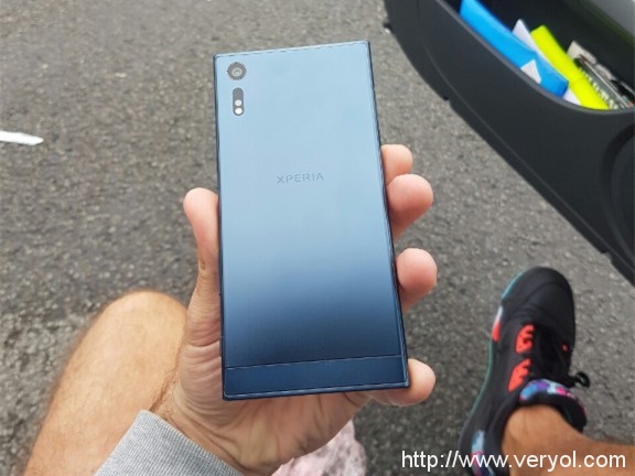 造型不错!索尼Xperia真机曝光 (图2) 610e729f4ebc607_w576_h768
