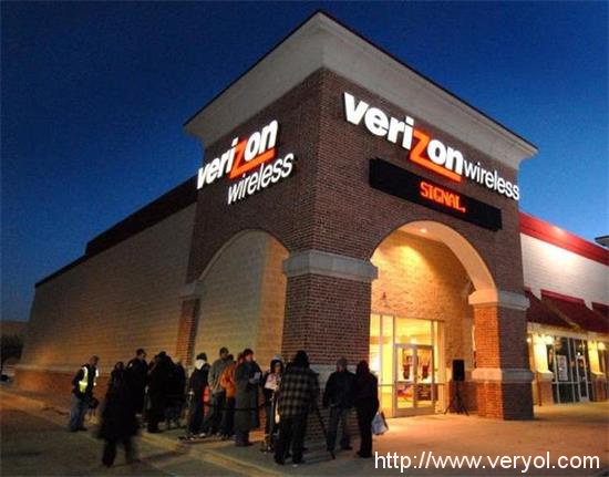 传雅虎48亿美元卖身Verizon,保留其独立品牌(图2) Verizon_Wireless_store_610x479