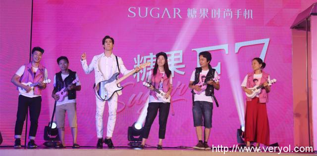 李治廷现场直播SUGAR F7面世，至尊享受等你来看(图4)
