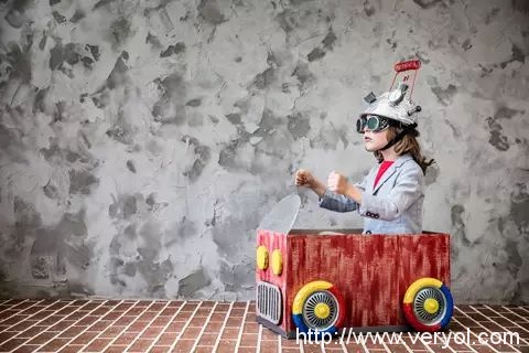 电商+VR成下一个万亿风口,阿里京东谁是最大受益者?(图1) 24