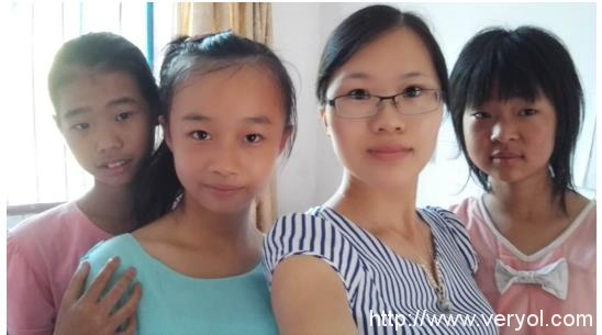 易直播教师节特别献礼：乡村女教师与“小屁孩们”的温暖故事(图1)