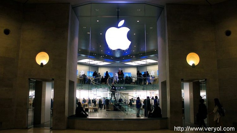 苹果税收案:爱尔兰议会通过政府上诉欧盟 (图1) Apple Store Carrousel du Louvre