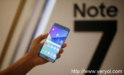 三星Note 7点燃吉普车,珍爱生命远离Note 7(图1) 8315527620281793279