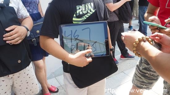网曝天猫将追加部分iPhone 7 Plus货源,亮黑色或再度现身(图2) 94da3296699351e91a275e76ae40e85f