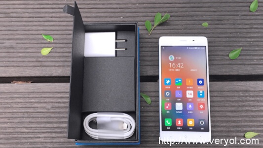 中国移动N2手机正式上市 做同价产品中的领跑者(图3) 中国移动N2手机正式上市 做同价产品中的领跑者(图3)