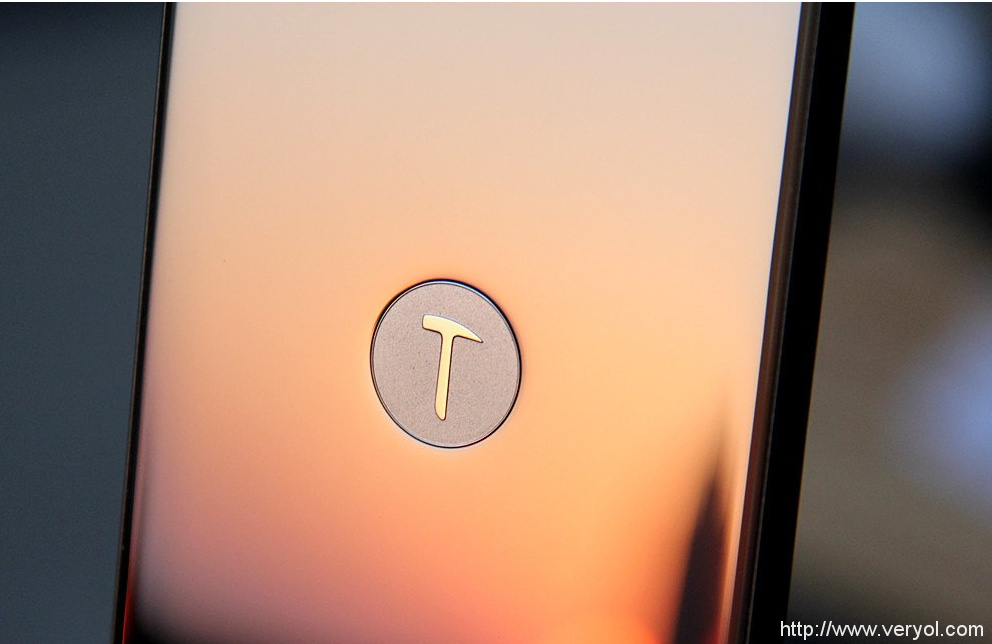 罗永浩要卖衣服？——锤子T3还有个T3L