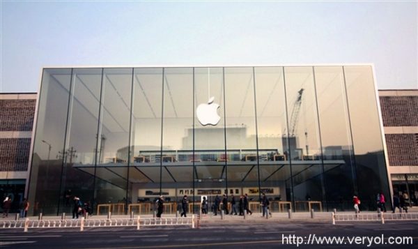 TCL获权生产黑莓手机,Uber为中国用户推出新功能(图3) 001ogkqigy6sd3w6aqub0690