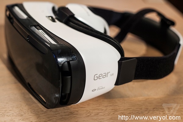 三星Gear VR 2或将亮相在明年MWC大会上(图1) 0efa4c707f61b4f