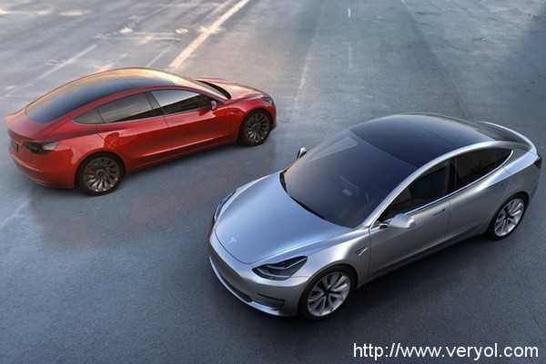 特斯拉Model 3内饰细节曝光,或搭载AR系统仍不见仪表盘(图2) 1120027403_14805540066691n