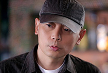 慎用表情包：葛优起诉艺龙擅用“葛优躺”，索赔40万！