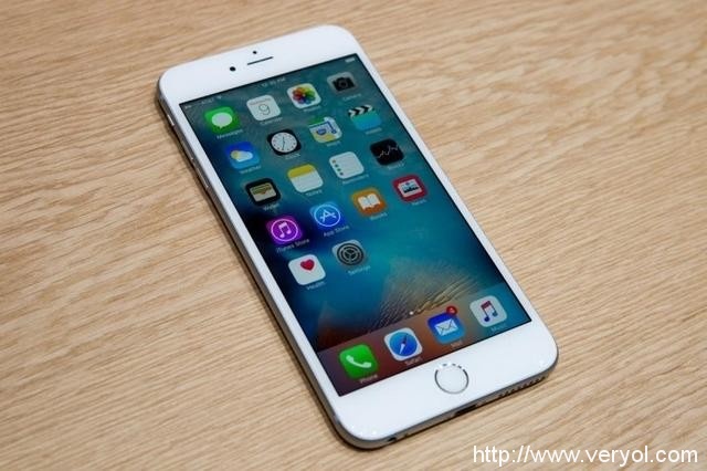 升级惹的祸!iOS 10.2加剧iPhone“自动关机门”事件(图2) 20161224044902418