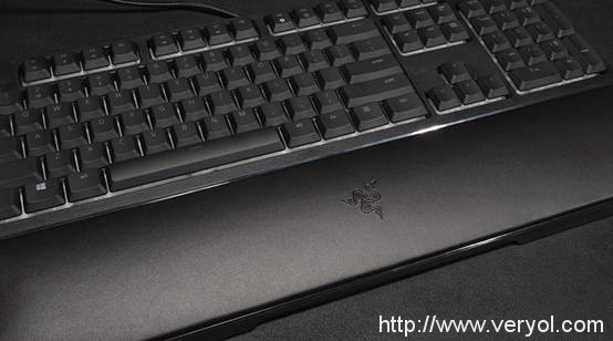 说明: /uploads/allimg/2016/11/RAZER-ORNATA-CHROMA-pc33.jpg