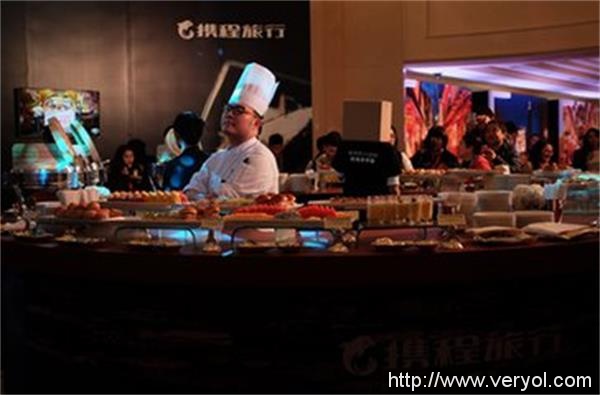 携程跨界布局美食领域,公开叫板新美大?(图1) t010e9ef84fa28f47fe