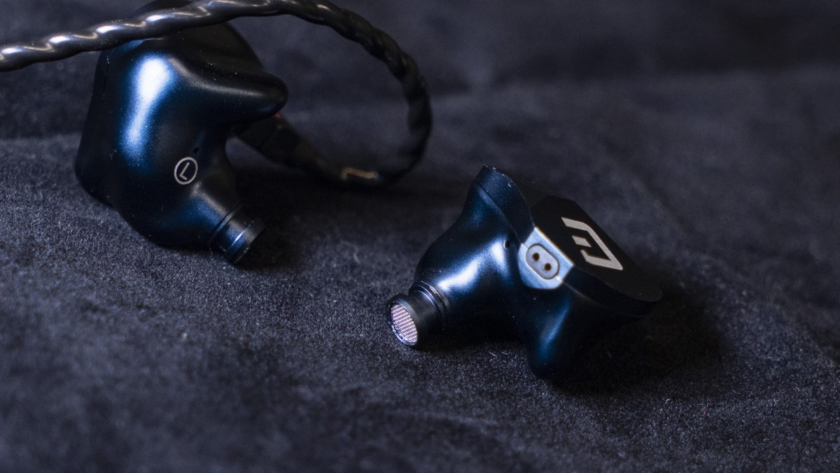 避开内卷?入门级的余音SG-03用上定制耳机的技术(图10) 避开内卷?入门级的余音SG-03用上定制耳机的技术(图10)