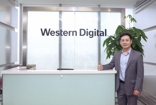 机械硬盘闪存心 西部数据亮出革命性技术(图11) 机械硬盘闪存心 西部数据亮出革命性技术(图11)